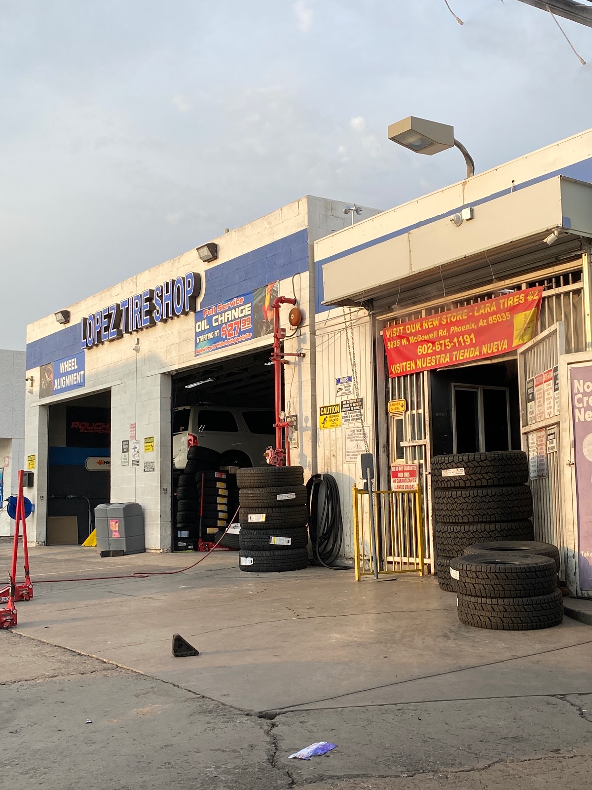 Lopez Tire Shop/ Llantera reviews