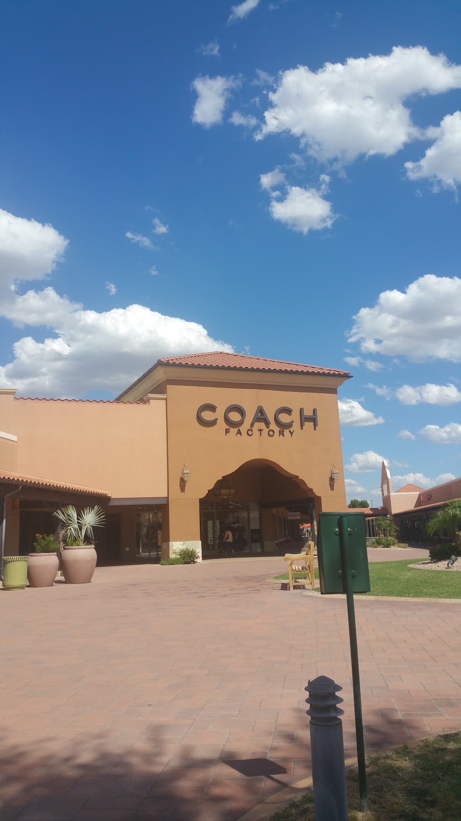 4.8 ⭐ COACH Outlet Reviews by Real Customers 2024