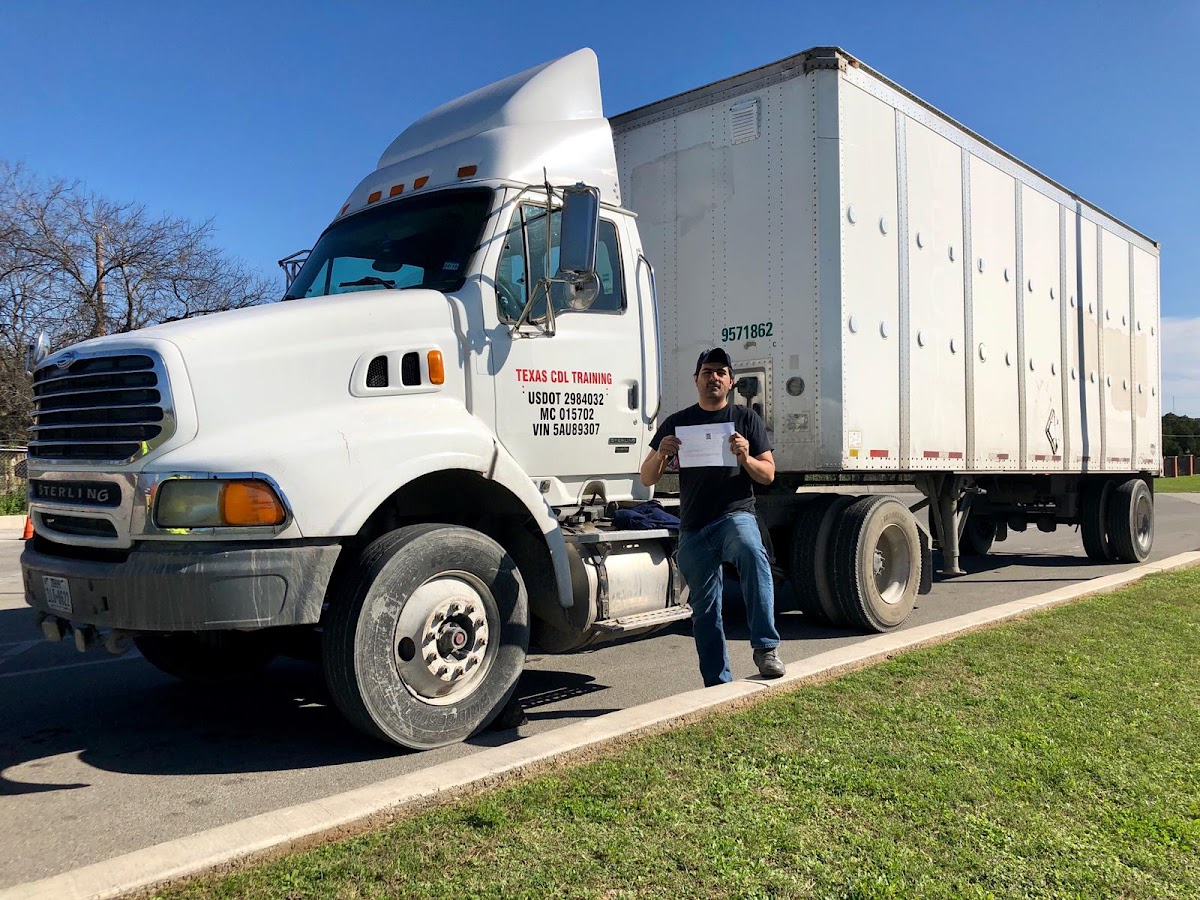 4.7 ⭐ TEXAS CDL TRAINING Reviews by Real Customers 2024