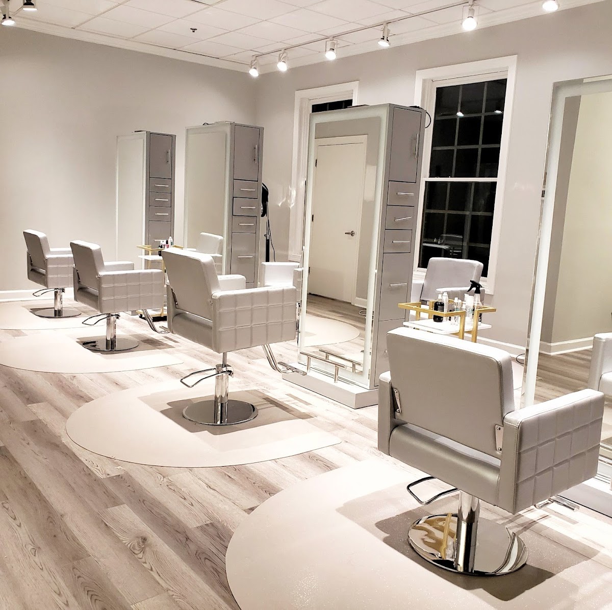 10 Best hair salons in Charlotte - 5 Star Rated Near You - TrustAnalytica