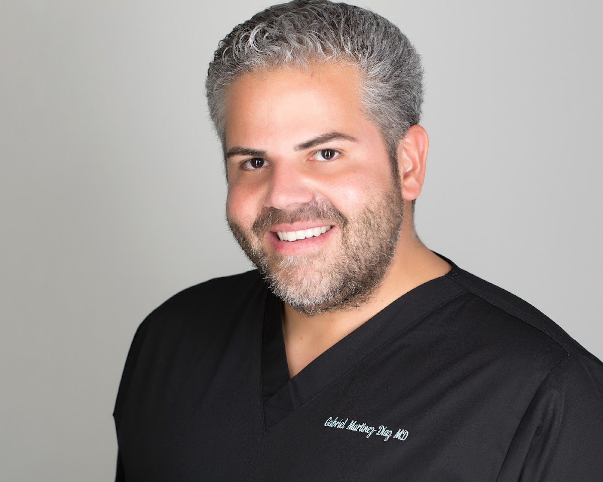 3-3-m-d-aesthetics-and-dermatology-dr-gabriel-martinez-diaz-md