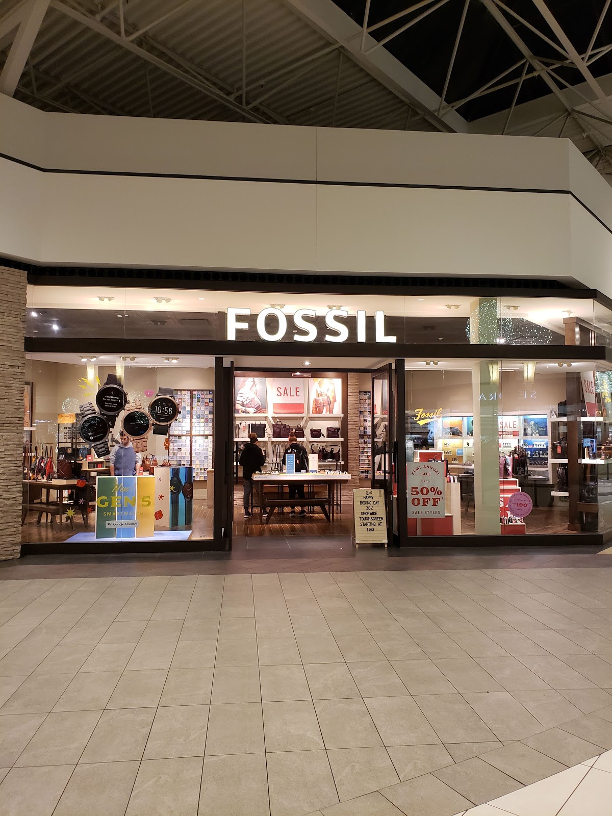 Fossil outlet store sales hot sale