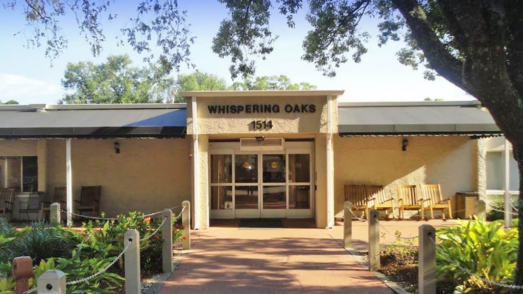 Whispering Oaks reviews
