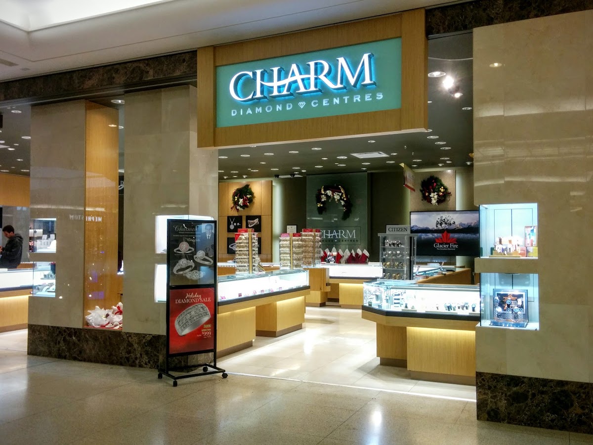 Charm on sale diamond centers