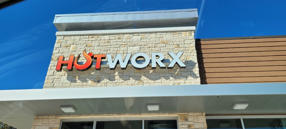 4.3 ⭐ HOTWORX San Antonio, TX (I10 & De Zavala) Reviews by Real