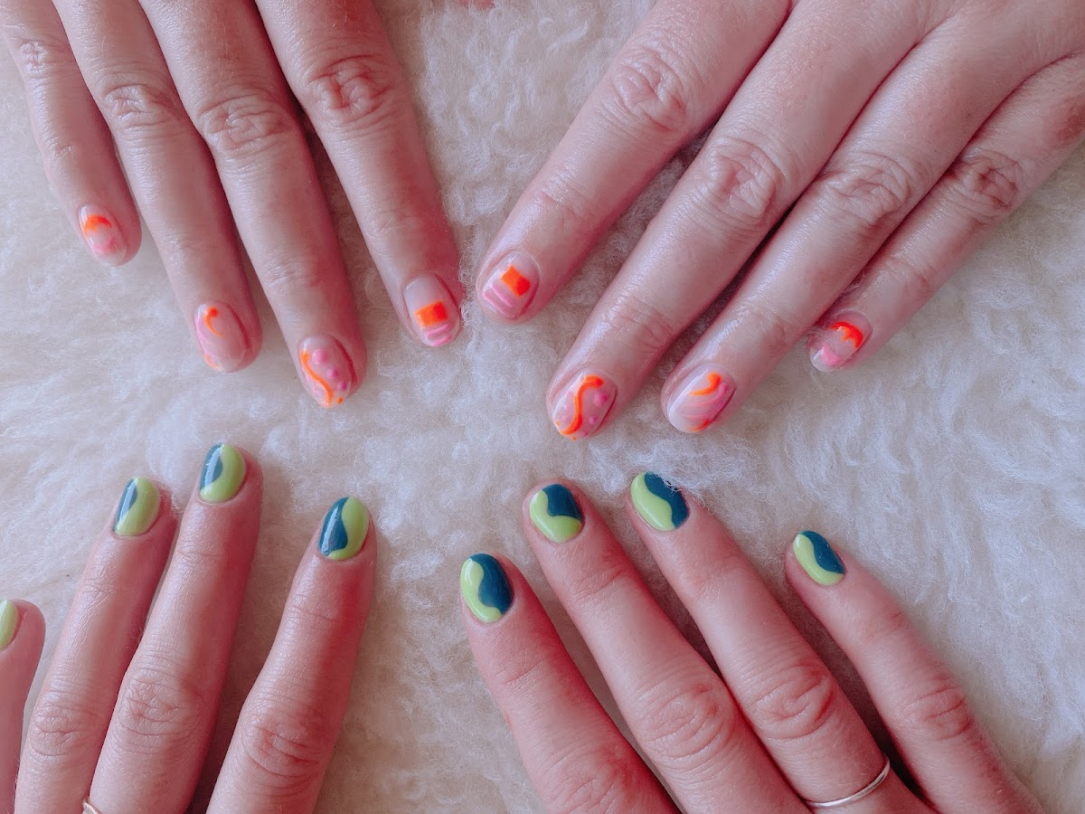 Four Seasons Nails and Spa, West Vancouver, BC - Reviews (82), Photos (13)  - BestProsInTown