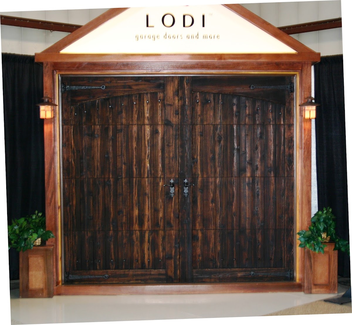 4.4 ⭐ Lodi Garage Doors and More Reviews by Real Customers 2024