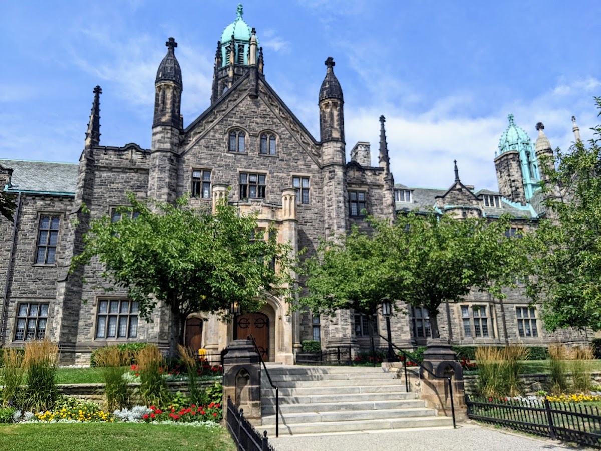 tourism colleges in toronto canada