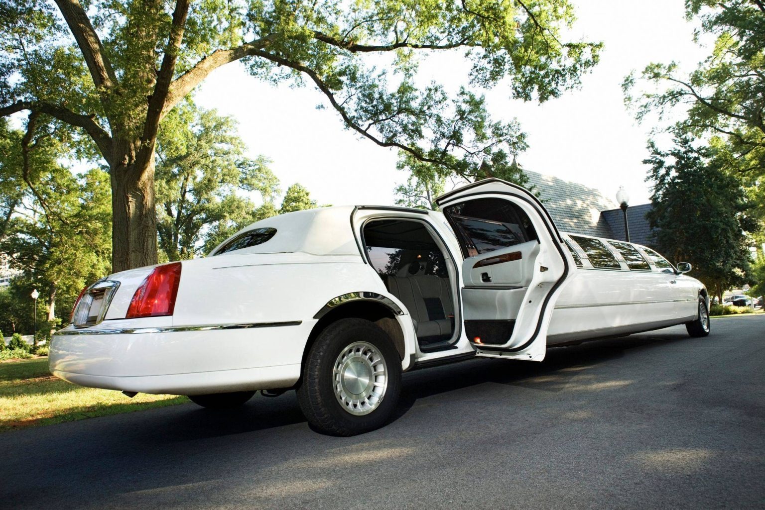 Ontario Luxury Limousine London Ontario