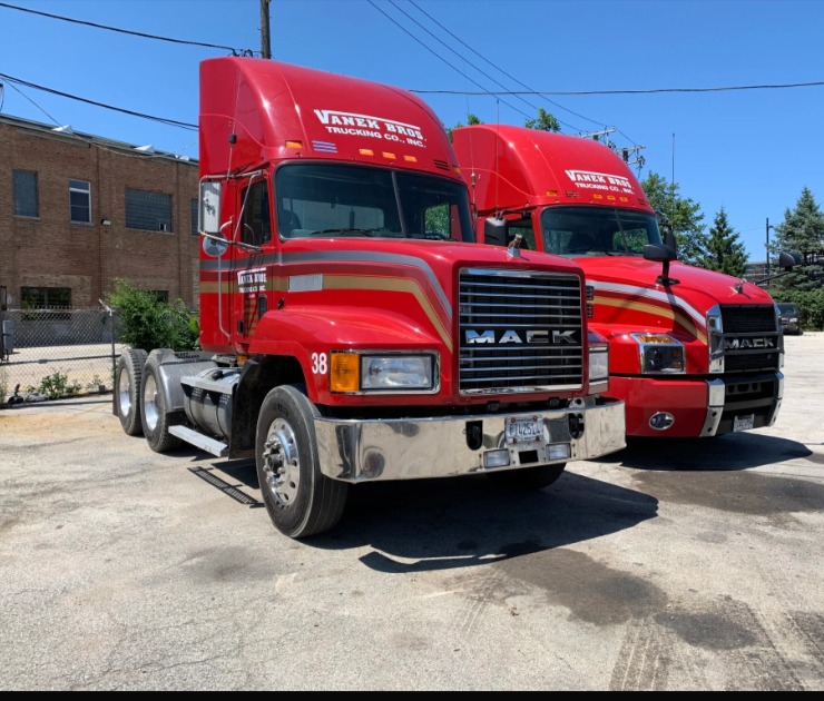 ⭐ 10 BEST Trucking Companies in Chicago 5 Star Rated Near You