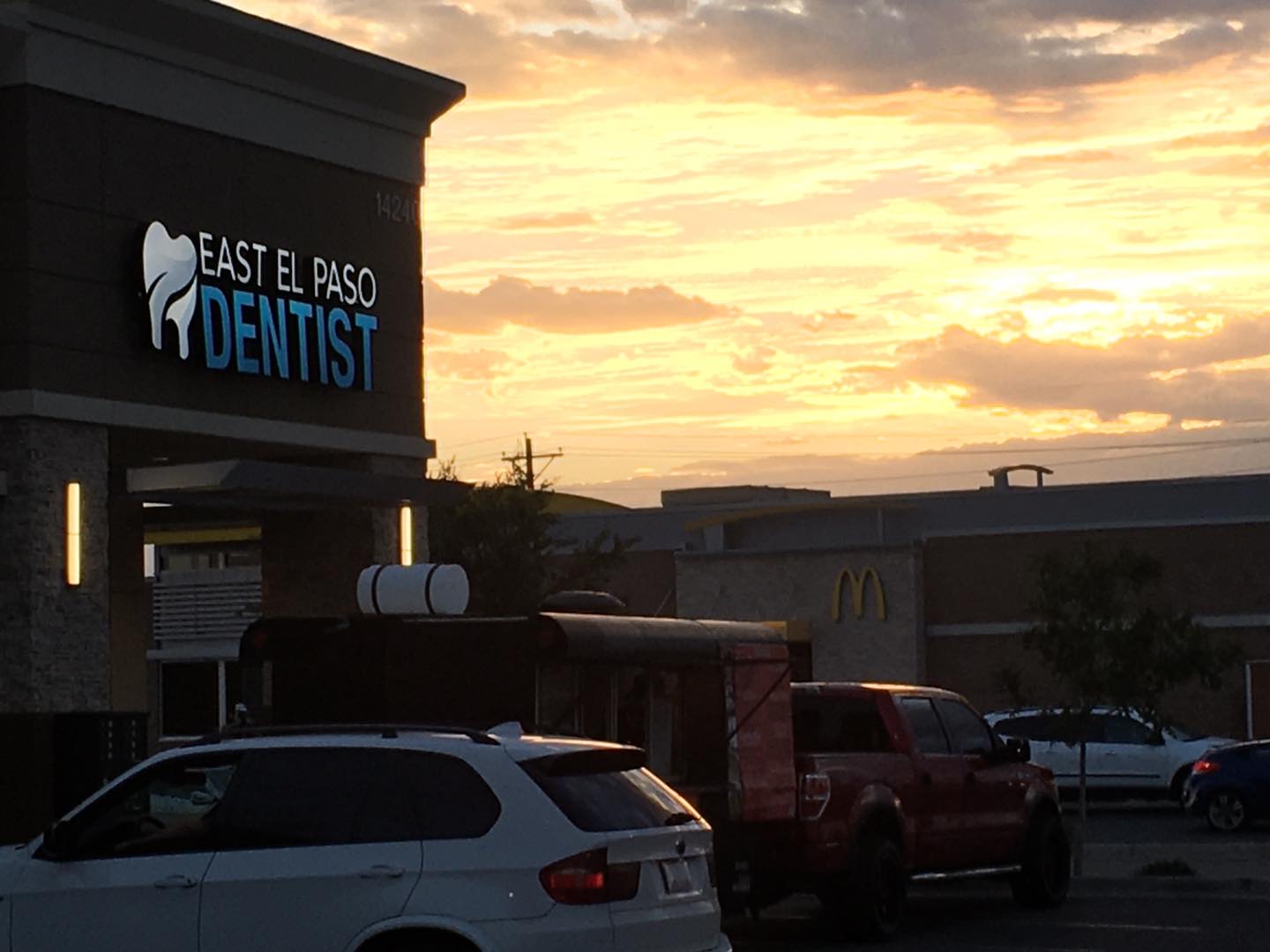 East El Paso Dentist