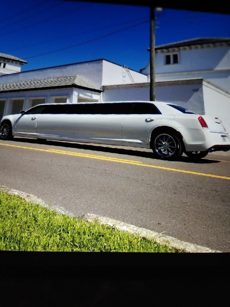 Premier Limousine