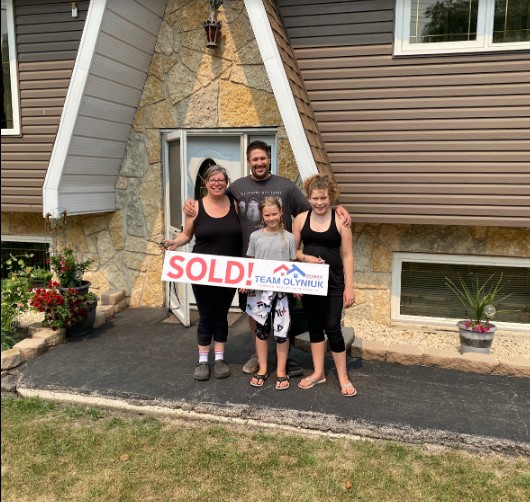 Team Olyniuk Real Estate Remax Performance Realty