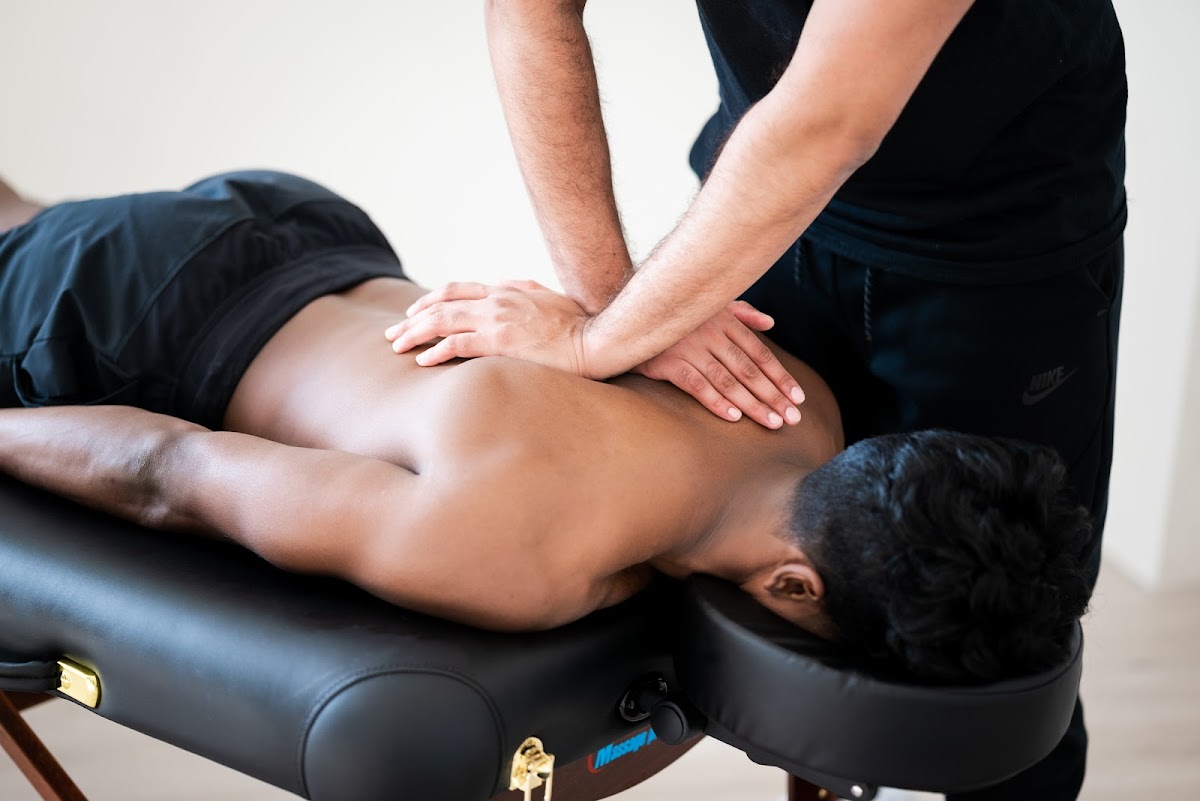 Plus Ultra Therapy Pickering – Sports Massage, Chiropractic Care, & Physiotherapy