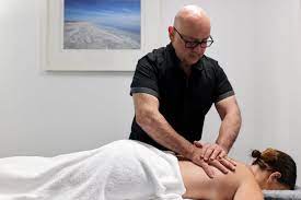 L T Therapeutic Massage reviews