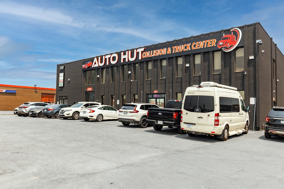 Auto Hut - The Collision Repair Shop