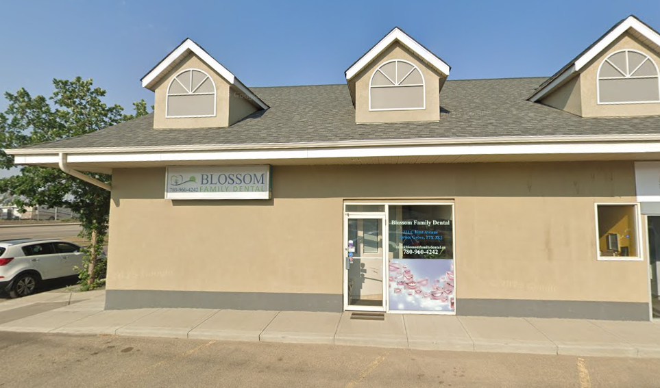 Blossom Family Dental - Dentist in Spruce Grove