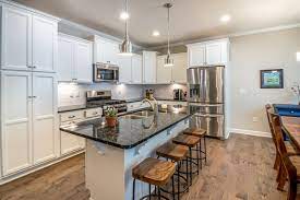 Royal Renovation & Design