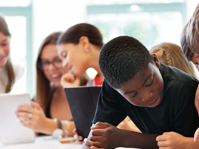 French School of Austin - Ecole Jean Jacques Rousseau