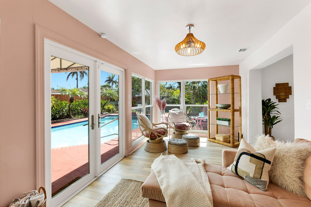 Corduroy Suites at Gibbard Block